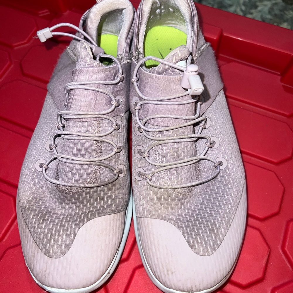 Nike Free Run Women's Light Pink Athletic Shoes